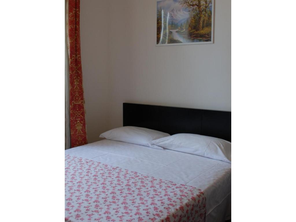 Bed and Breakfast Casa Dell'Amicizia Roma Exterior foto