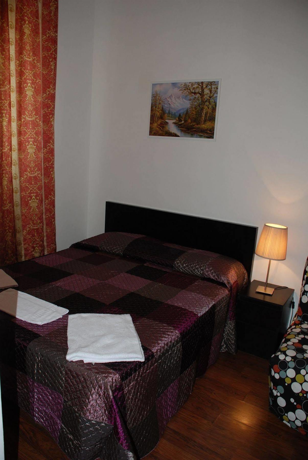Bed and Breakfast Casa Dell'Amicizia Roma Exterior foto