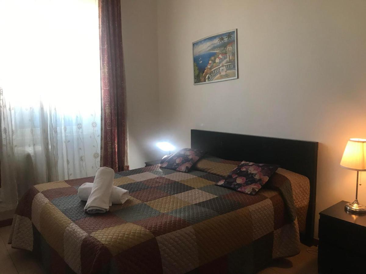 Bed and Breakfast Casa Dell'Amicizia Roma Exterior foto